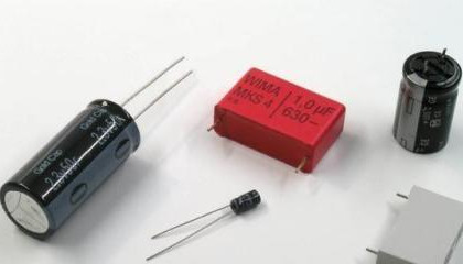 哪些因素決定CBB60電容器的價格？