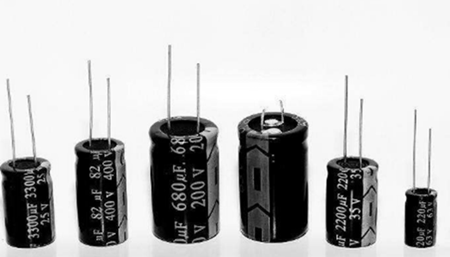 面包機電容器出現過電流和發熱的原因有哪些？